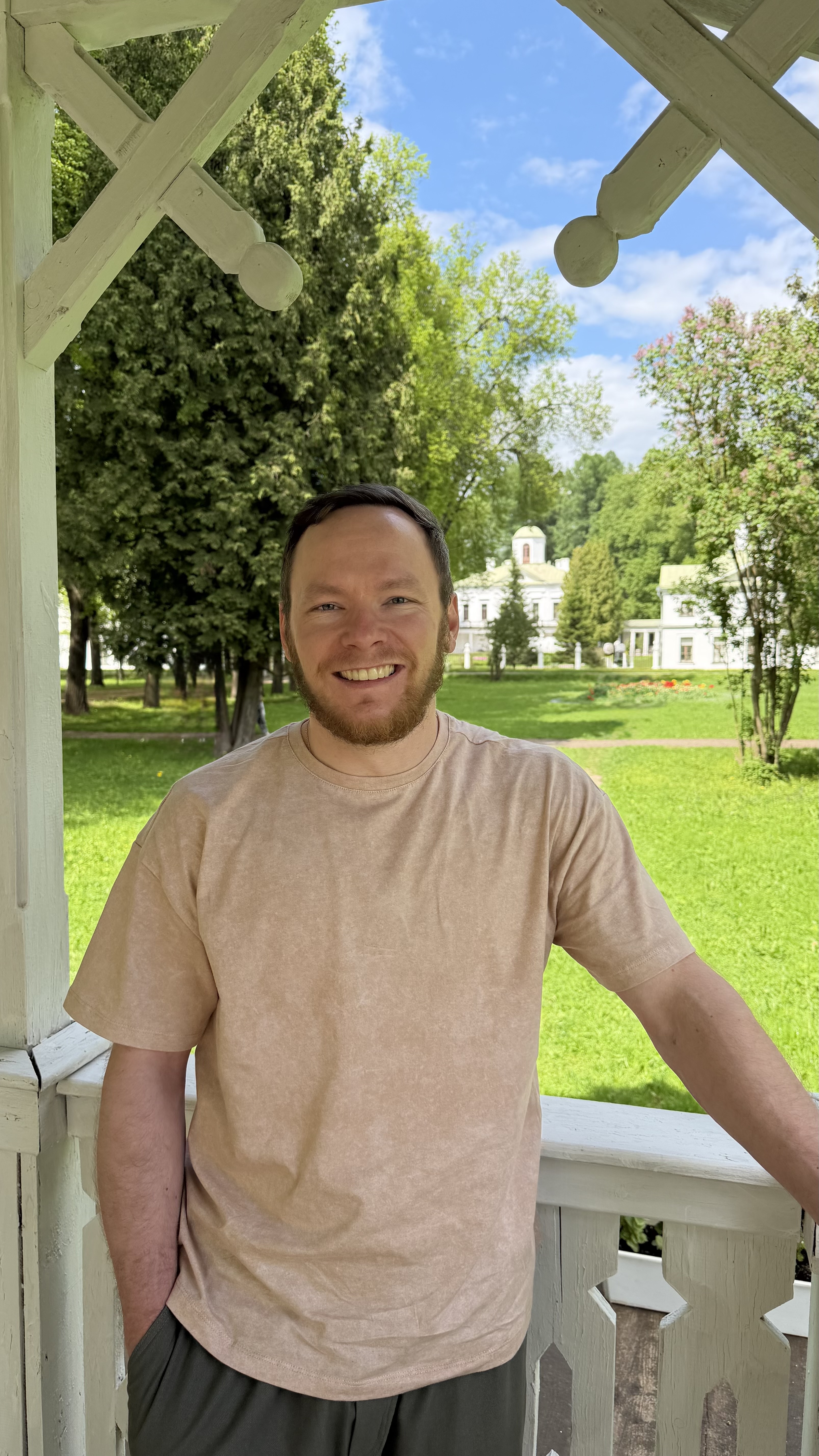 Дмитрий Попов